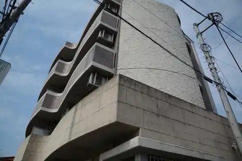 ルミナス大門