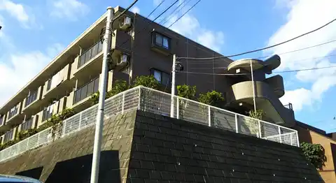 グレースオーク