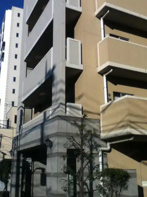 リリーベル立石駅前