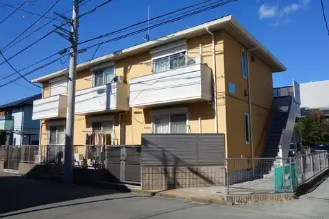 クレールアカラ