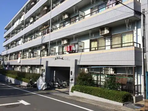 ルミエールイチムラ
