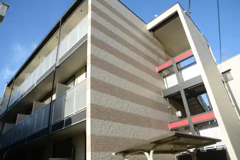 レオパレスPCOTT
