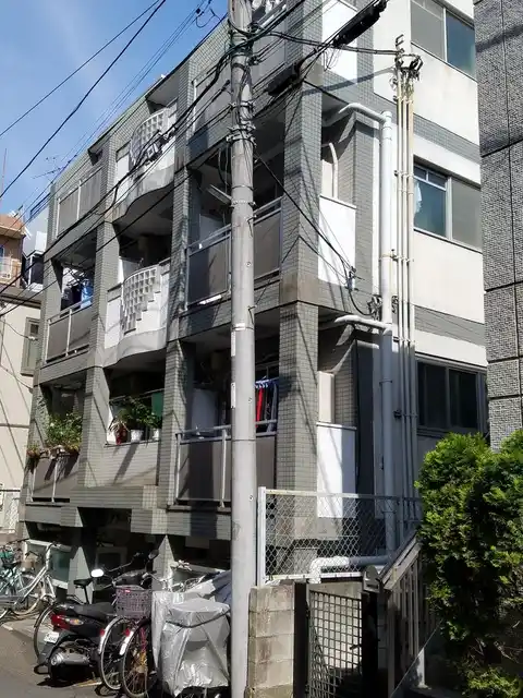 アルカディア鶴間