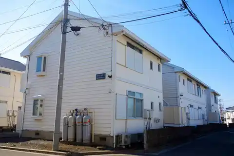 メゾンなかE棟