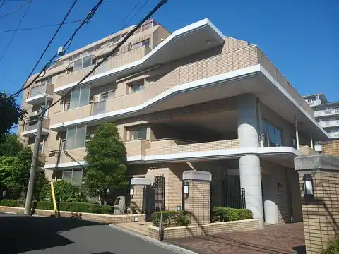 ルイシャトレ武蔵小金井