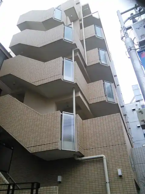 ラピス三軒茶屋