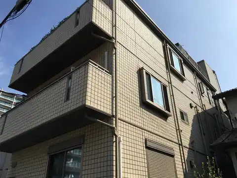 ファミーユ春日