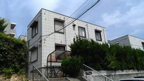 ヒルサイドメゾンA棟