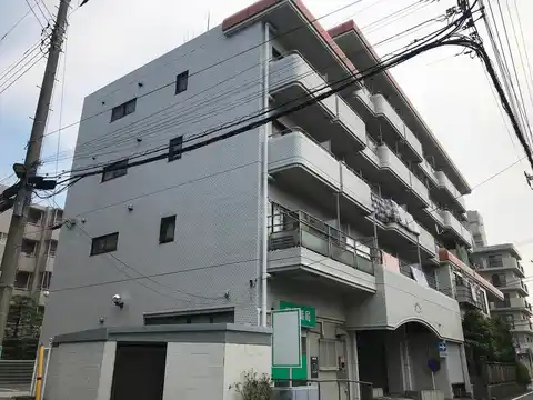 グランドール川秋