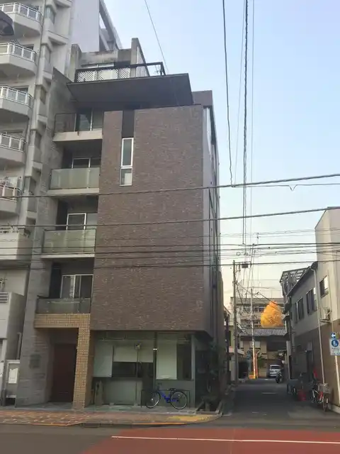 K2-COURT