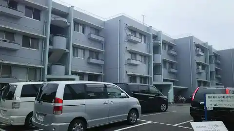 エガロス・エリシャン