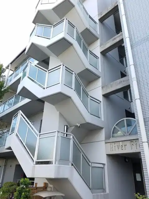 リバーフィールド