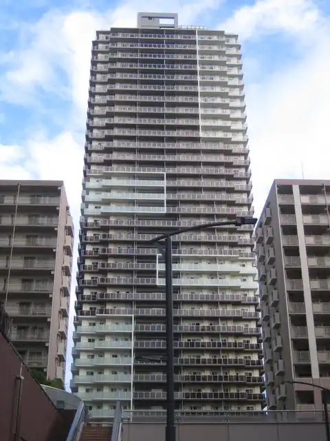 ブリリアタワー川崎