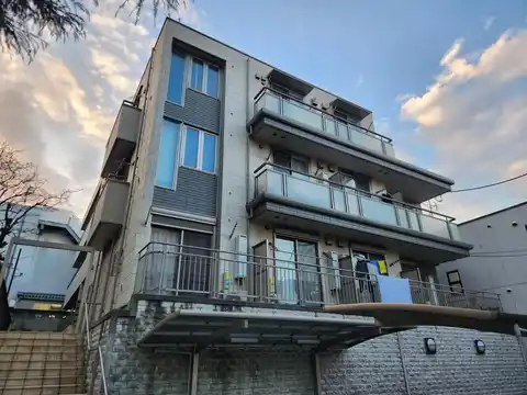 夫婦坂Tハウス