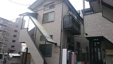 ロミーナB