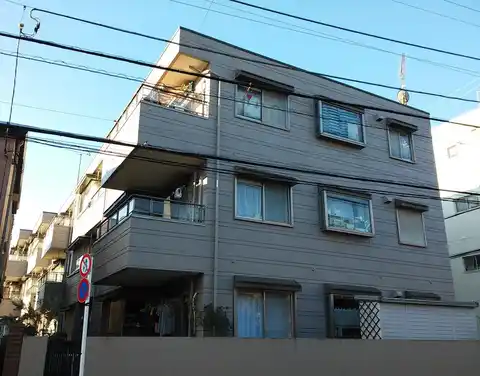 モアクレスト