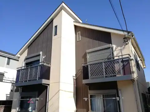 シャイニーハウス