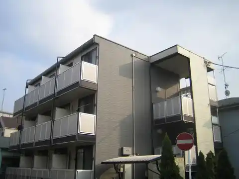 レオパレス四忠