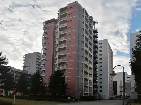 リーセントヒルズパークフロントA棟