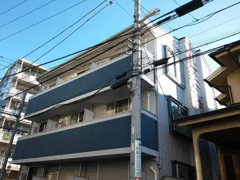 ルーブル七番館