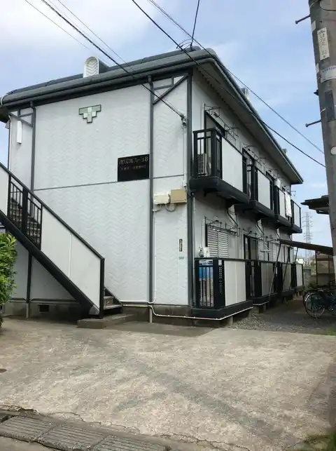 ハウスミルフィーユB
