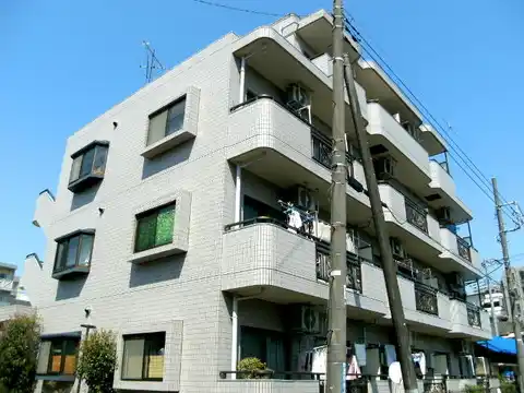 ウィスタリア