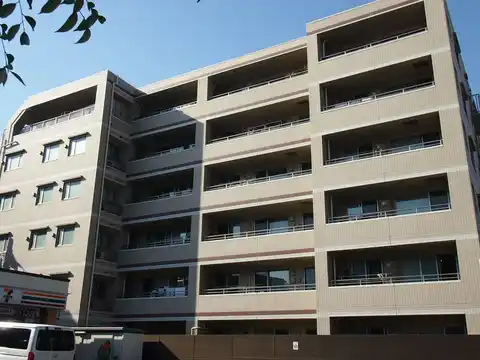 ブランズ上大岡
