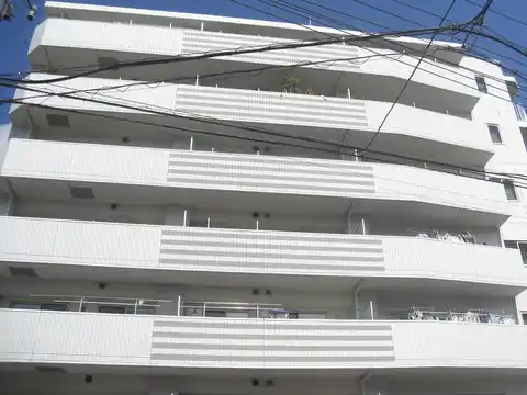 セルアージュ横濱蒔田ラコール