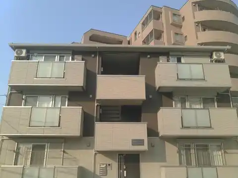 コート白山道III