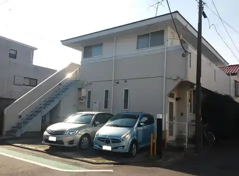 メゾンアイ