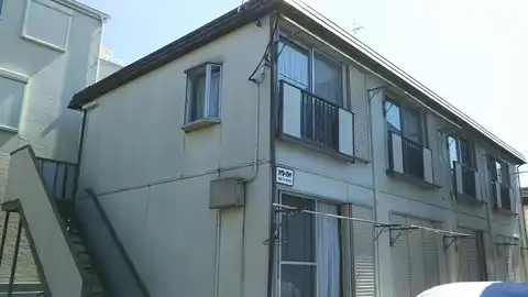 アイヴィーフラッツ
