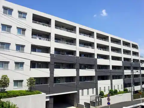 ディーレスティア町田レイグランド