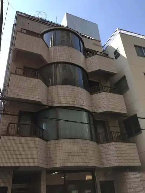 ロジエール駒形