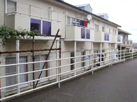 イーストヒル2