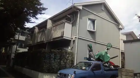 リョーナヒルズ
