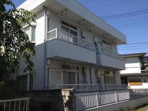 ホワイトアベニュー