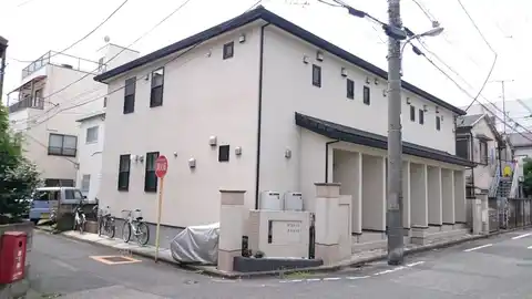 ホワイトアネックス