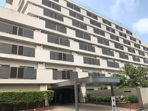 日商岩井豪徳寺マンション