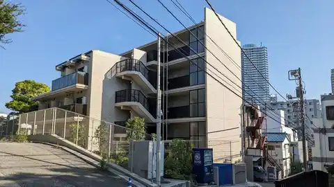 クレイシア横浜ヴェール