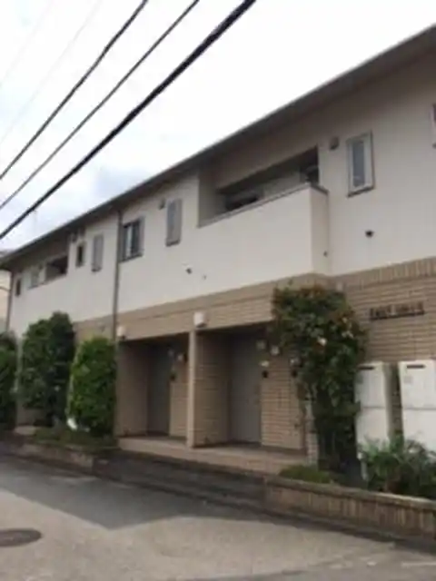 イーストヒルズ