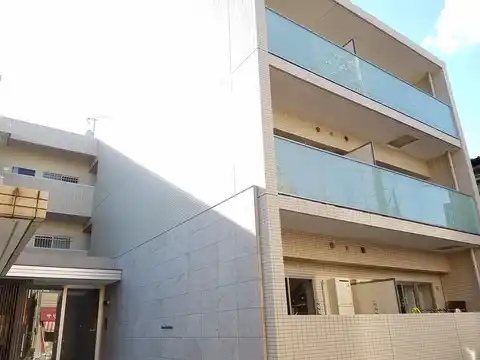 GLOW RESIDENCE