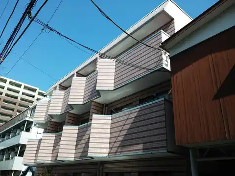 ルーセンス高津