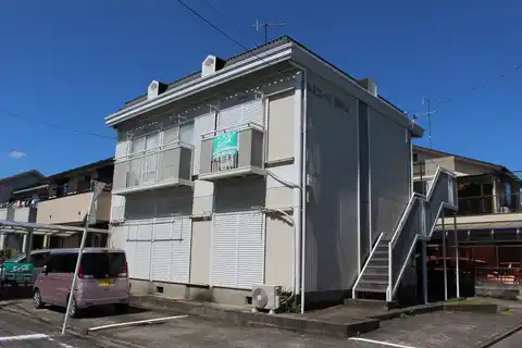 ルミエール日向山