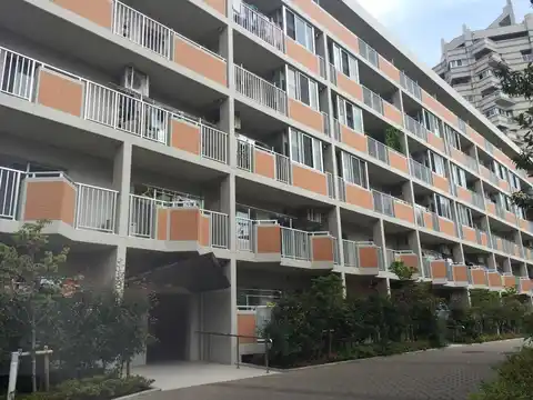 多摩ニュータウン ベルコリーヌ南大沢5-6街区2号棟