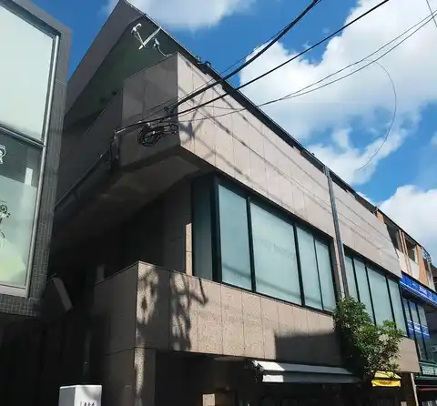 オーブ井部