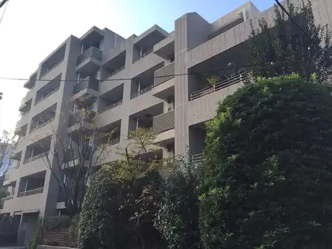 グランベスタージュ市ヶ谷