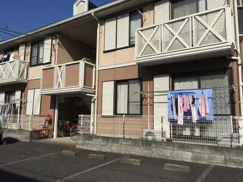 メゾンホジョウD