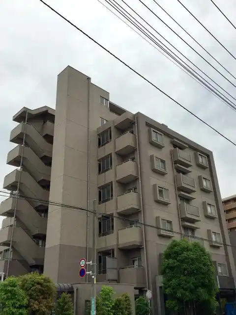ルイシャトレ川口