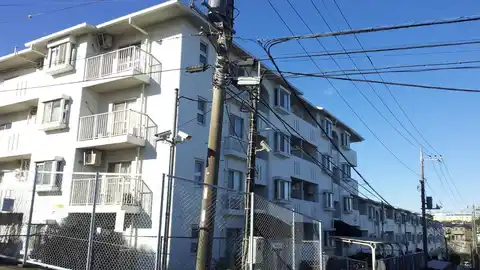 ライオンズマンション中山ガーデンA棟