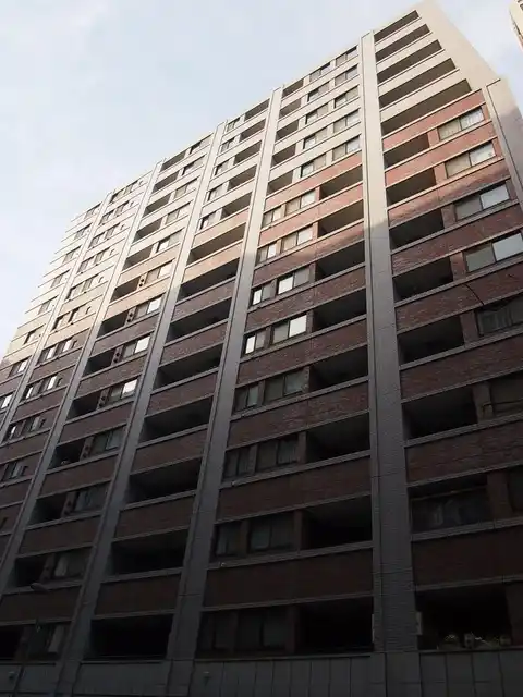 アルス桜木町エレンシア